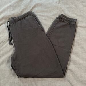 Skims brown sweatpants elastic waistband with pockets and drawstring